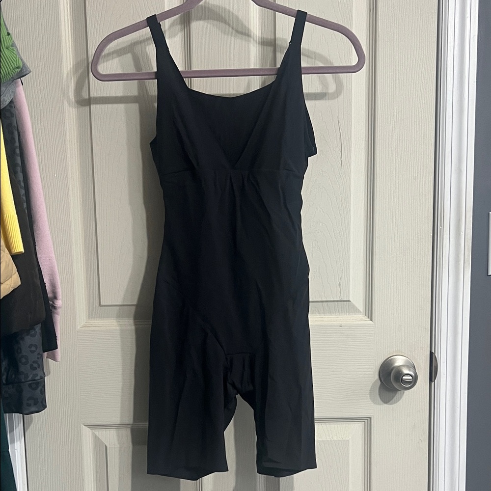 Maidenform Black Shapewear Bodysuit